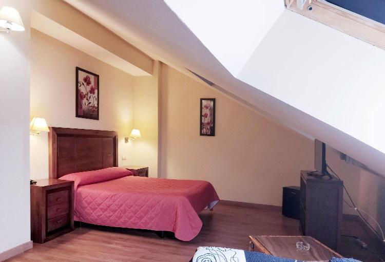 Hostal Plaza Mayor Torrejón de Ardoz Esterno foto